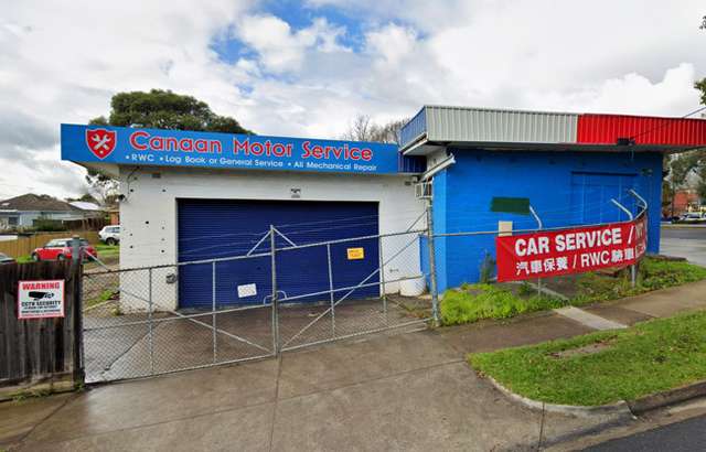 Canaan Motor Service workshop gallery image