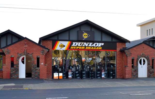 Dunlop Super Dealer Moonah - Elite Wheel & Tyre Tasmania workshop gallery image