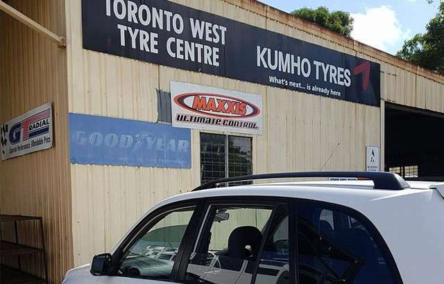 Toronto West Tyre Centre workshop gallery image