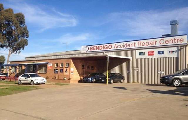 Bendigo Accident Repair Centre workshop gallery image
