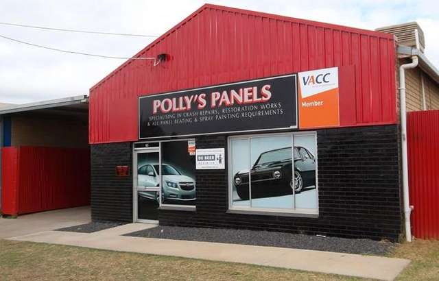 Pollys Panels workshop gallery image