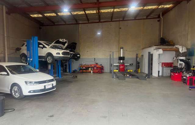 Tulla Auto & Tyres workshop gallery image