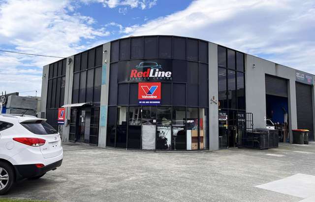 Redline Service Centre workshop gallery image