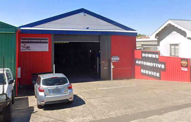 Downs Automotive Service workshop gallery image