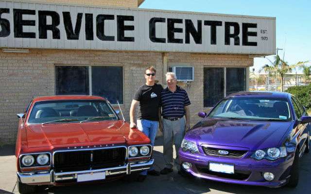 Leon's Service Centre workshop gallery image