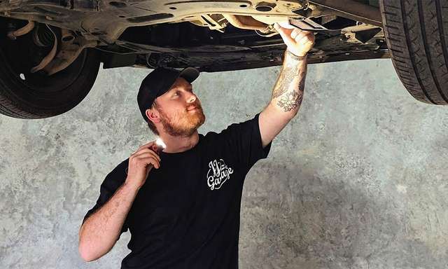 TM26-028 - Geelong - JJ's Garage.jpg