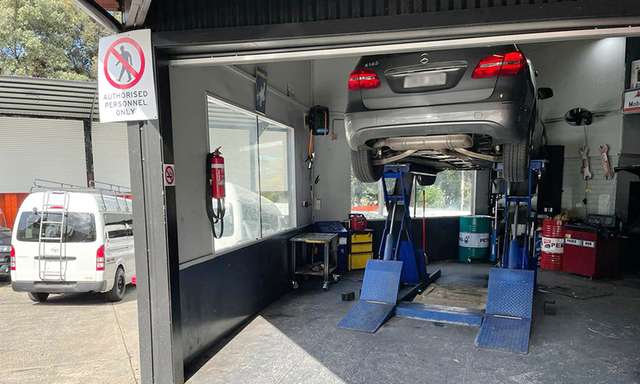 TM26-090 - Sydney - Star Mechanical Repairs.jpg