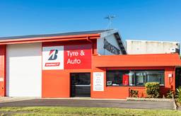 Bridgestone Select Tyre & Auto Cairns Central image