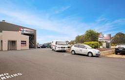 Australind Mechanic Workshop image
