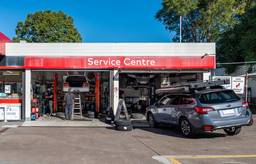 Ultimate Car Expert image