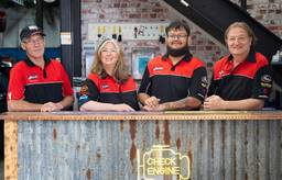 Azzco Deluxe Garage image