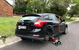 Mobile Tyre Workshop image