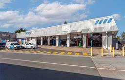 mycar Tyre & Auto Broadbeach image