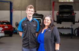 AutoLine Automotive image