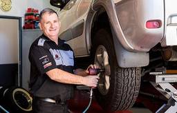 Kumho Tyre & Auto Servicing Centre image