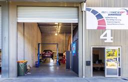 Advanced Garage image
