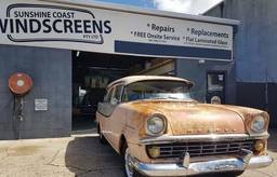 Sunshine Coast Windscreens Workshop image