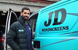 JD Windscreens Sunshine Coast image