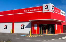 Bridgestone Select Tyre & Auto Tapping image