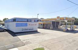 Kingston Garage image