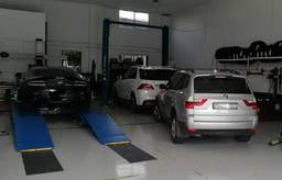 Deshon Tyres & Service image