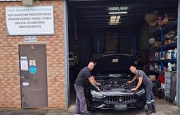 Road Runners Field Service image