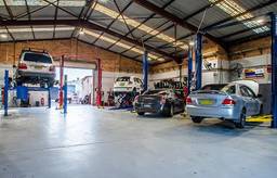 O'Neills Tyre & Autocare Broadmeadow image