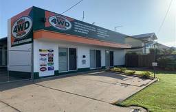 Johnson's 4WD Repair Shop image
