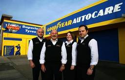 Superior Tyres image