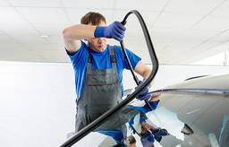 Port Stephens Windscreens image