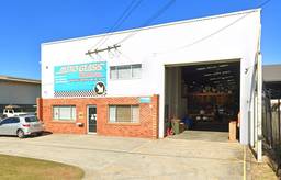 Autoglass Warehouse image