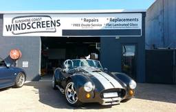 Sunshine Coast Windscreens Mobile image