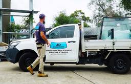 JD Windscreens Sydney image