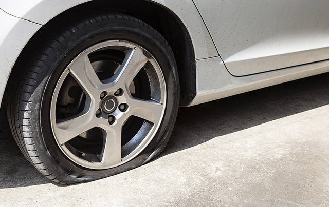 Tyre Going Flat Inspection