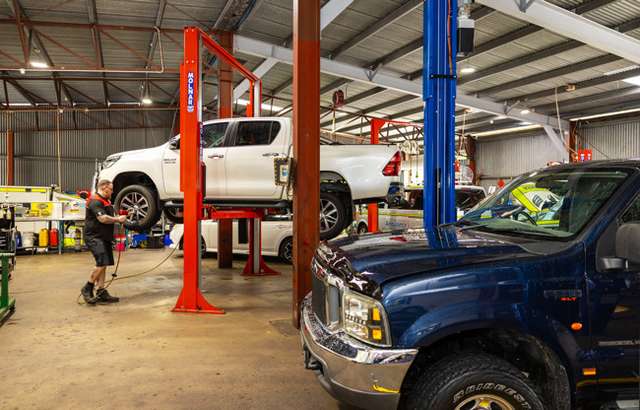 Nambour Brake & Service Centre workshop gallery image