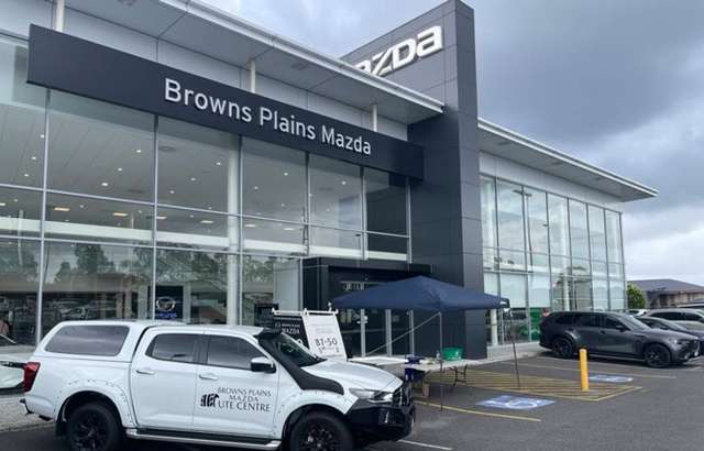 Browns Plains Mazda workshop gallery image