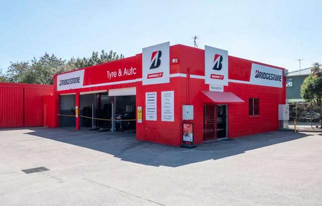 Bridgestone Select Tyre & Auto Beenleigh workshop gallery image