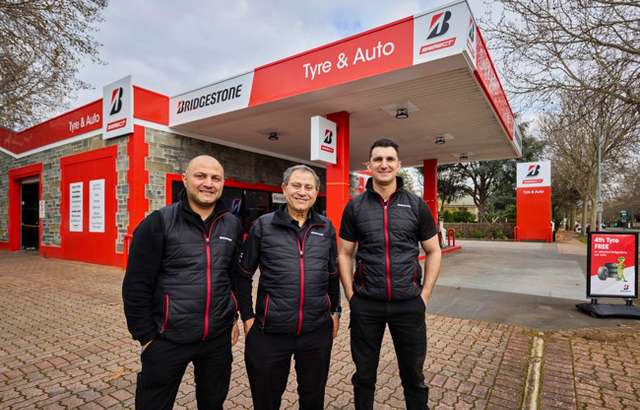 Bridgestone Select Tyre & Auto Hawthorn workshop gallery image
