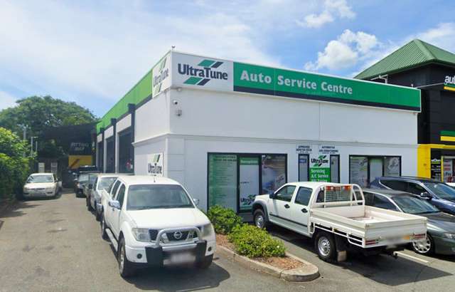 Ultra Tune Beenleigh workshop gallery image