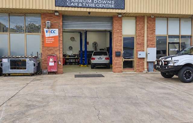 Carrum Downs Car & Tyre Centre workshop gallery image