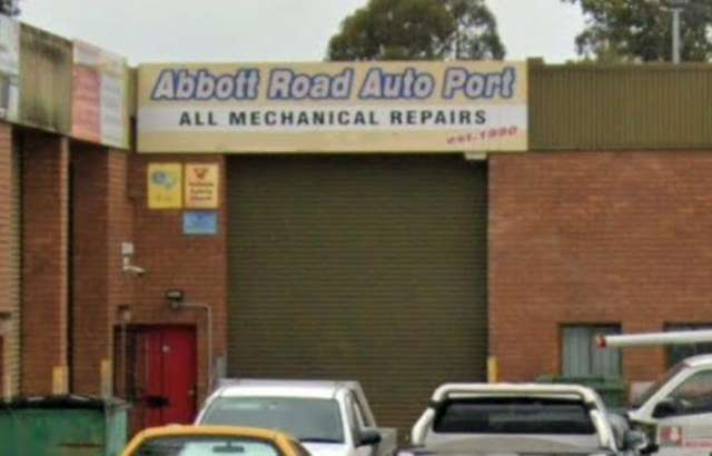 Abbott Road Auto Port workshop gallery image