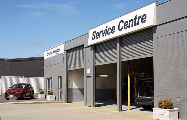 Devonport Mazda workshop gallery image