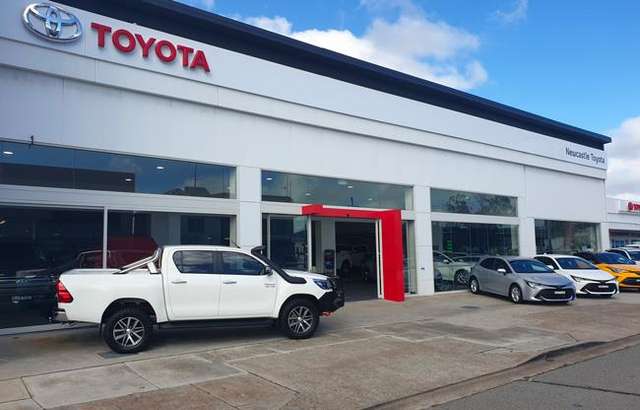 Newcastle Toyota workshop gallery image