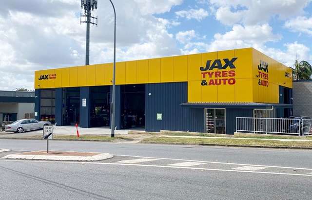 JAX Tyres & Auto Moorooka workshop gallery image