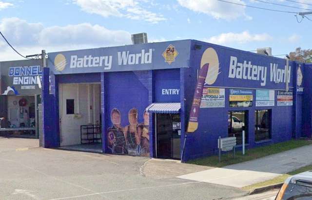Battery World Southport workshop gallery image