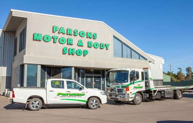Parsons Motor & Body Shop workshop gallery image