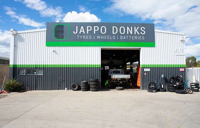 Jappo Donks Tyres Wheels & Batteries workshop gallery image