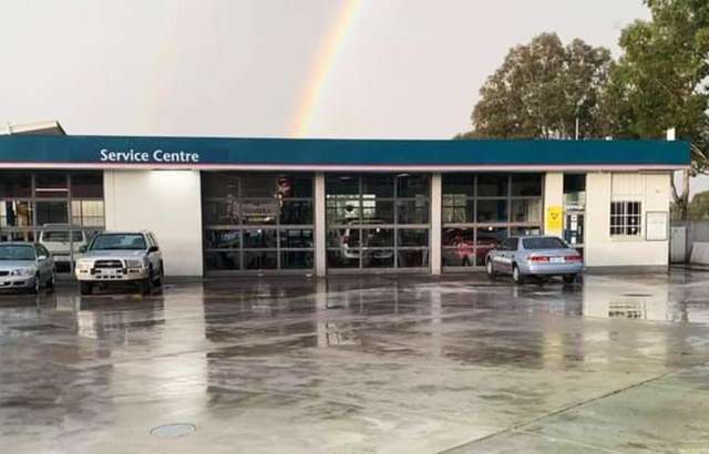 Calwell Car Care workshop gallery image