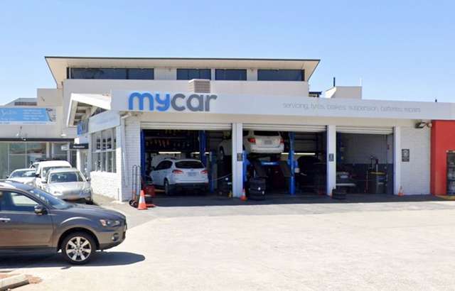 mycar Tyre & Auto Bicton CE workshop gallery image