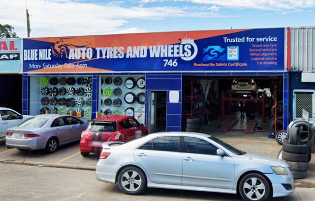 Blue Nile Auto Tyres and Wheels workshop gallery image